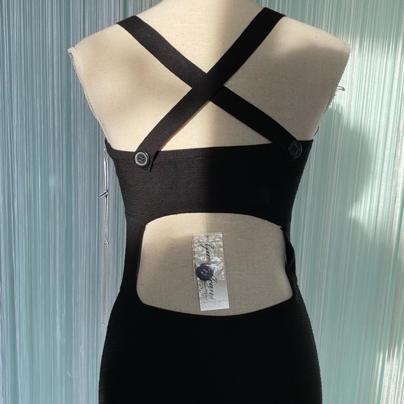 Guess Jeans Black Knitted Open Back Ribbed Dress NWT - Picture 4 of 15